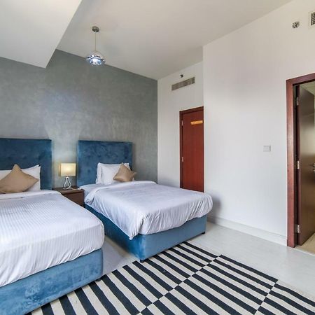 Апартаменты Icon Casa Living - Rimal 6-Jbr Marina View Дубай Экстерьер фото